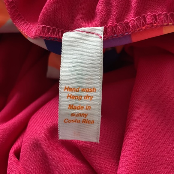 Beautiful, vibrant Maxi Aline dress/skirt. https://papayaconleche.com/ Versatile - Picture 7 of 11